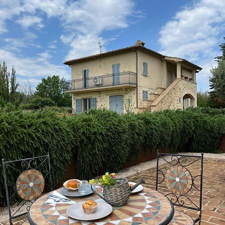 Agriturismo Qui E Ora Bevagna Eksteriør bilde